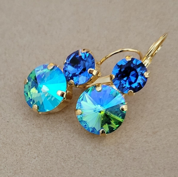 Austrian Crystal Earrings in Gold - Picture 11 of 12